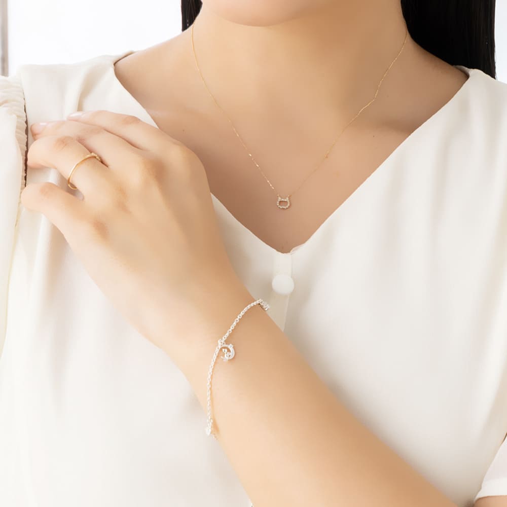 猫 ネックレス anan 雑誌掲載