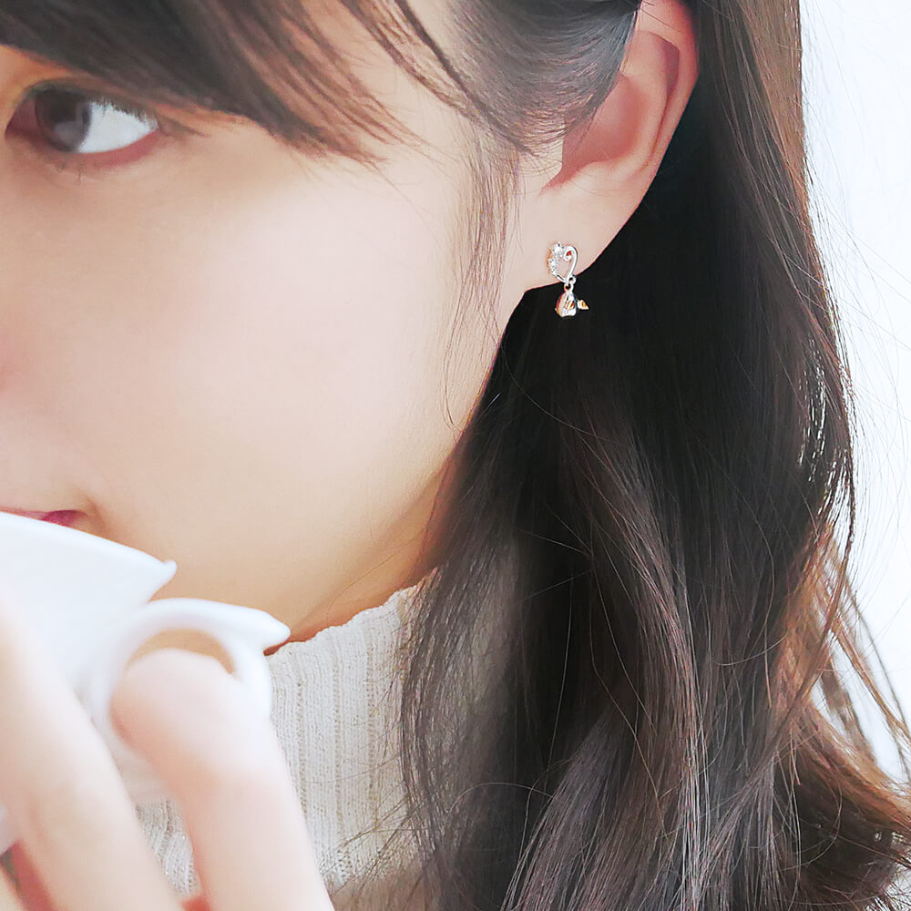 天使の卵 カールハートピアス