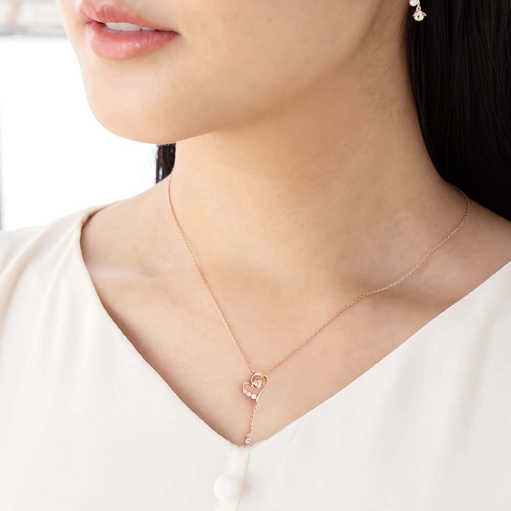 ハート　ダンシングストーン　ネックレス