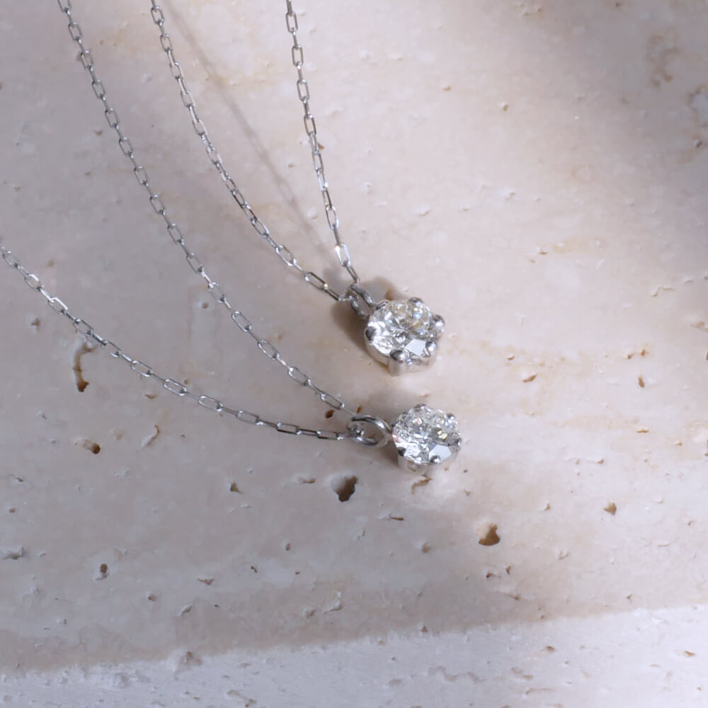 一粒ダイヤモンドプラチナネックレス