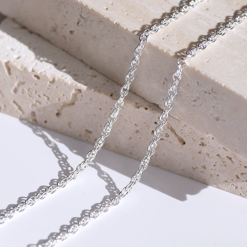 ネックレスチェーン