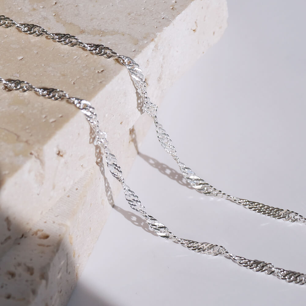 ネックレスチェーン