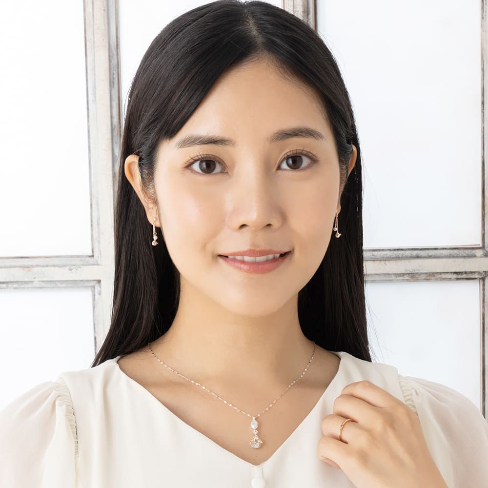 揺れるK10ピンクゴールドチェーンパールピアス｜天使の卵 輝く天使の羽