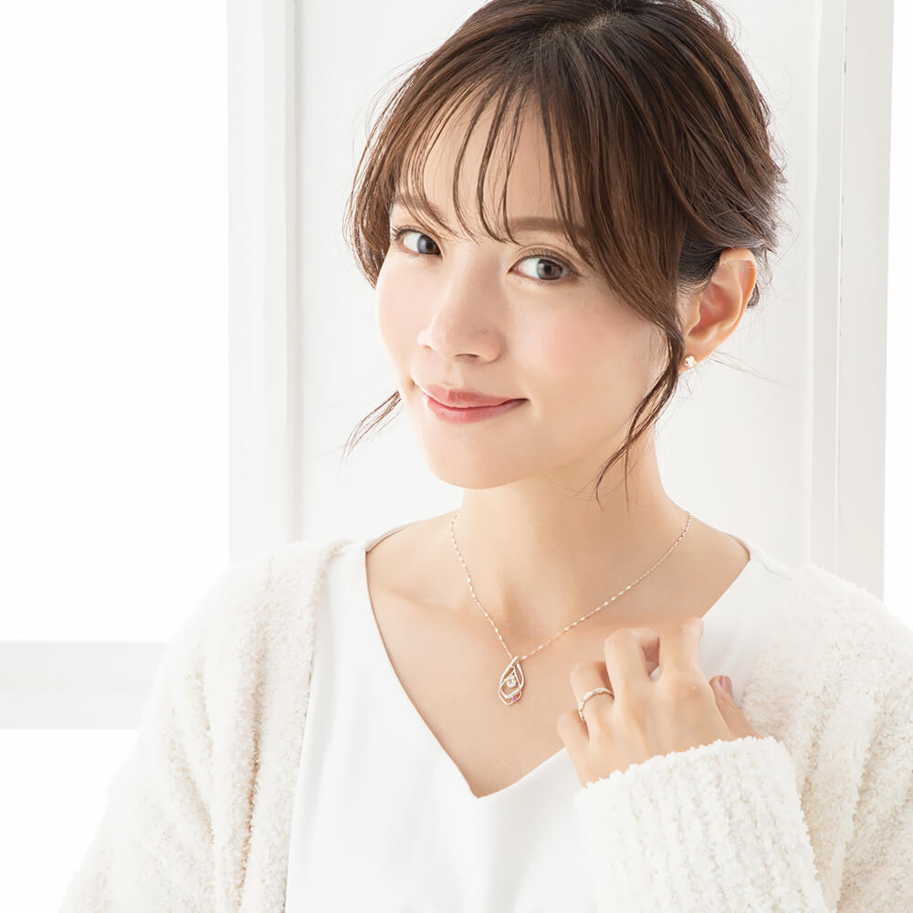 天使の卵 クリスマス2021限定ネックレス