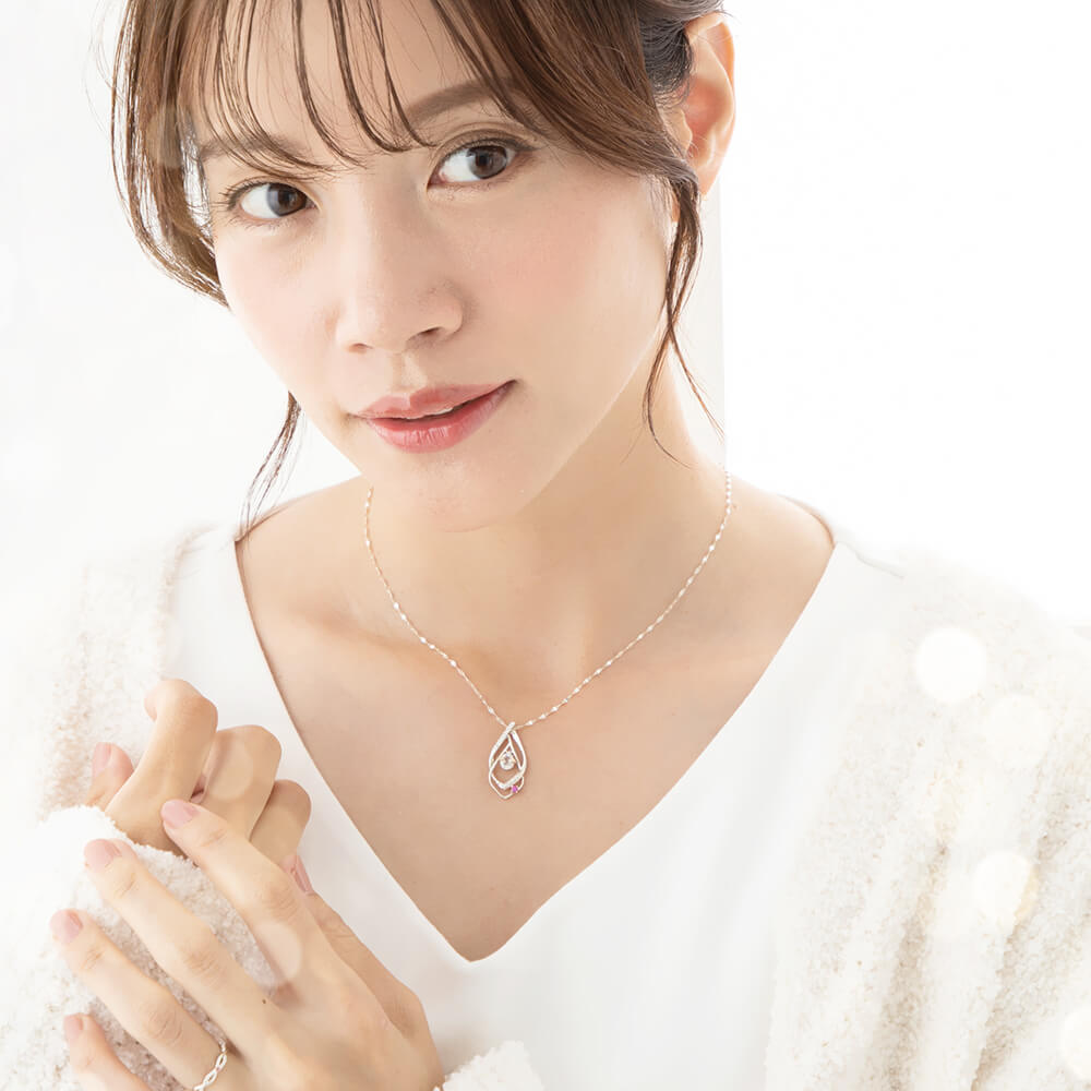 天使の卵 クリスマス2021限定ネックレス